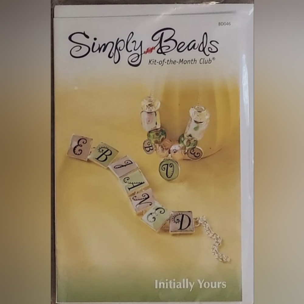 Simply Beads Initially Yours BD046 - DIY Necklace & Bracelet Kit - NEW